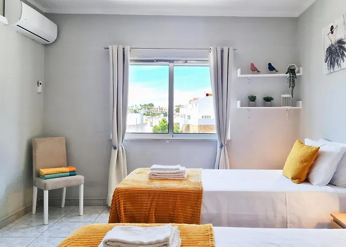 Casa Tombua - Pool - & Center 300m - Ac - Wifi